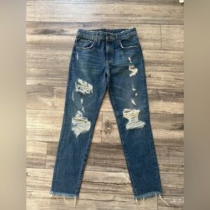 Women’s Carmar Distressed Ankle Jeans size 26